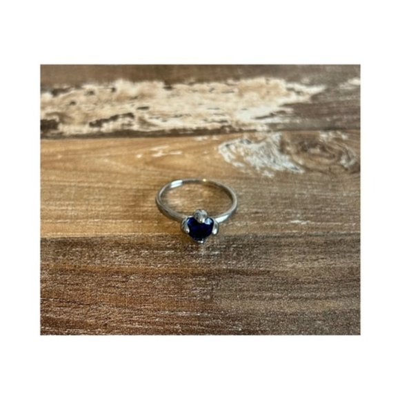 Silver Plated Blue Gemstone Ring. NWOT - Picture 4 of 4